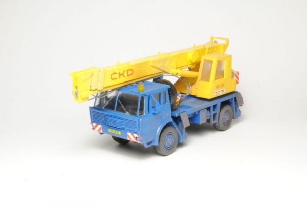 Tatra 813 4x4 AD125 1:87 - Image 3