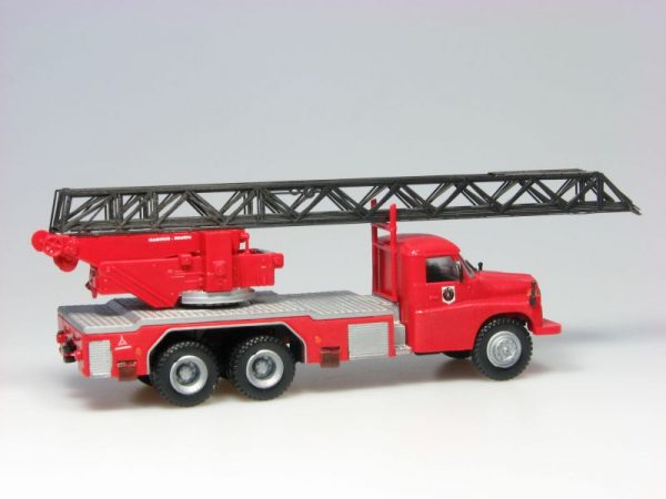 Tatra 148 AZ44 – Bild 2