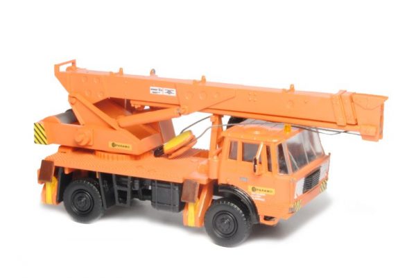 Tatra 813 4x4 AD125 1:87 – Bild 2