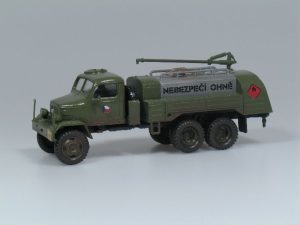 Praga V3S CR 1:87