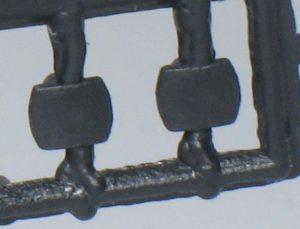 12 Buffers for freight wagons 1:120