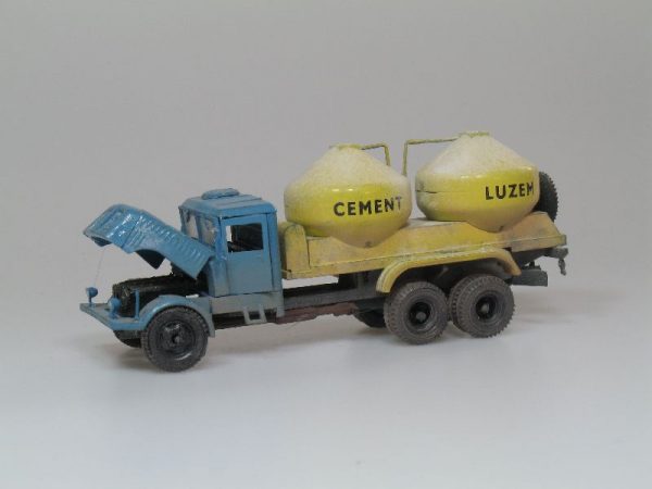 Tatra 111 CW8