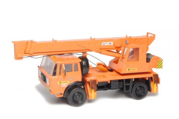 Tatra 813 4x4 AD125 1:87
