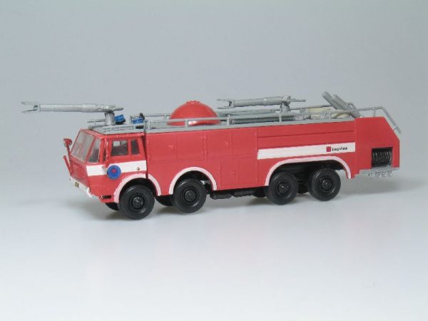 Tatra 813 8x8 KHA 3-10 1:87