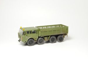 Tatra 813 8x8 Kolos 1:87