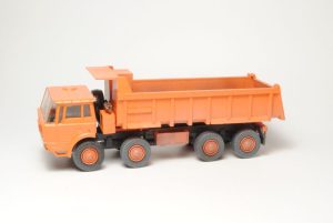 Tatra 813 8x8 S1 1:87