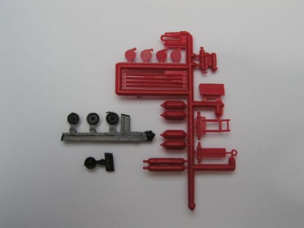 Small fire-brigade cars with accessories 1:87