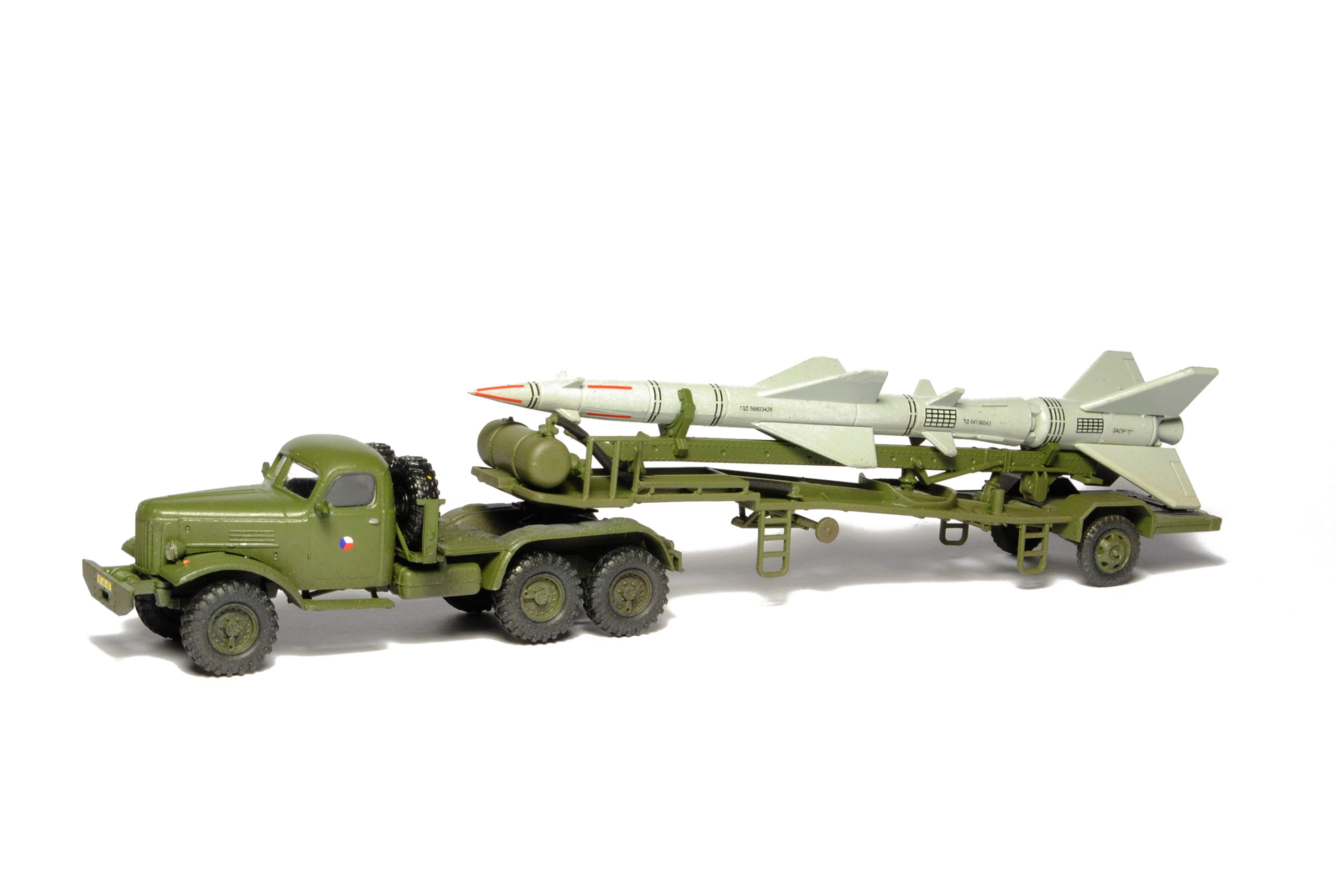Antiflugzeugrakettetransport 1:87
