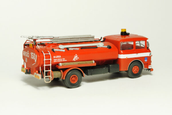 Škoda 706 RT H-UKA 1:87 – Bild 2