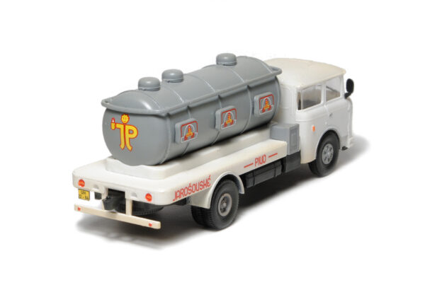 Škoda 706 RT AC 60/3 Jarošovské pivo 1:87 – Bild 3