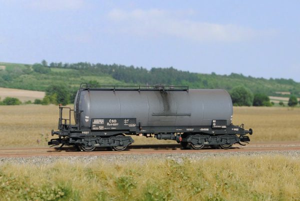 Kesselwagen Uahs/Ra 30 ČSD 1:120 – Bild 2